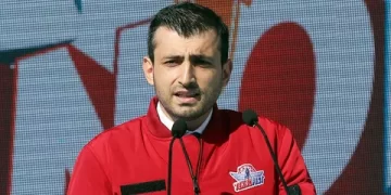 Selçuk Bayraktar’dan ‘Evim Yuvan Olsun’ kampanyasına destek
