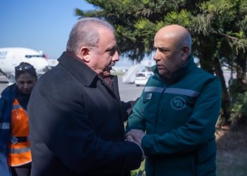 TBMM Başkanı Şentop’tan depremzedelere ziyaret