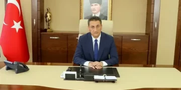 1445 depremzede Sinop’a getirilerek öğrenci yurtlarına yerleştirildi