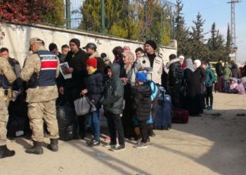 Suriyelilere ‘deprem’ izni