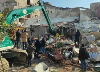 Deprem bölgesi için tetanos aşısı uyarısı