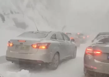 Yoğun kar yağışı nedeniyle Uludağ yolu kapandı