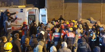 Diyarbakır’da depremin 72’nci saatinde yaşanan mucize