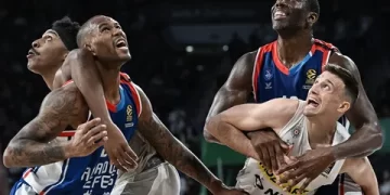 Anadolu Efes, Partizan’a kaybetti: 84-97