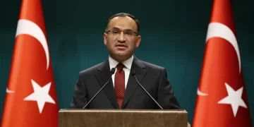 Adalet Bakanı Bekir Bozdağ’dan personel alımı açıklaması