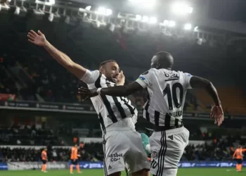 Beşiktaş, Başakşehir’i deplasmanda 2-0 mağlup etti