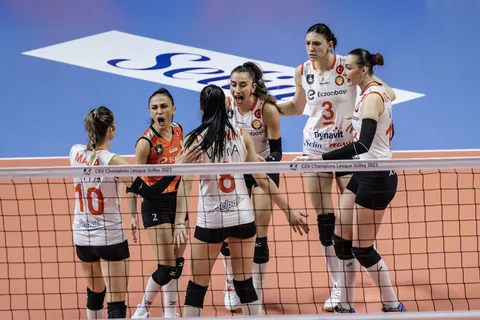 Eczacibasi Sampiyonlar Liginde yari finalde Habermeydan