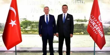 Ekrem İmamoğlu ve Mansur Yavaş bir araya geldi