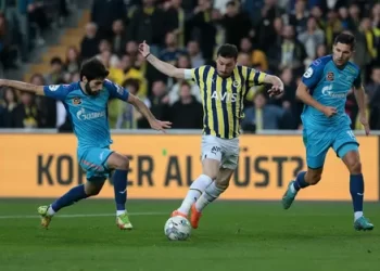 Fenerbahçe - Zenit: 2-2 Fenerbahçe – Zenit: 2-2