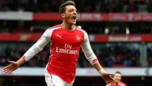 Futbolu biraktigini aciklayan Mesut Ozil kimdir1 Habermeydan 1