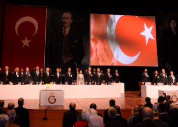Galatasaray’ın net borcu açıklandı