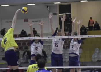 Hekimoğlu, Fenerbahçe HDI Sigorta’yı devirdi