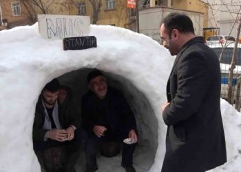 İglo evde içilen çay ve kahvelerin geliri depremzedelere bağışlanıyor