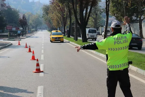 Istanbulda bugun bazi yollar trafige kapatilacak habermeydan