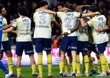 Kayseri’de 3 puanın sahibi Fenerbahçe