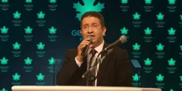 Kılıçdaroğlu adaylığının ardından Gelecek Partisi’nden istifa