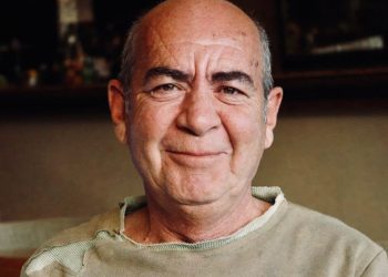 Usta sanatçı ve oyuncu Köksal Engür yaşamını yitirdi