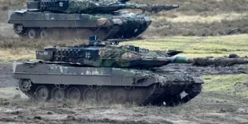 Alman yapımı Leopard tankları Ukrayna’ya teslim edildi