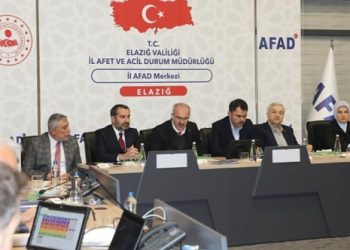 Murat Kurum: Elazığ’da 8 bin bina acil yıkılacak, hasarlı veya orta hasarlı