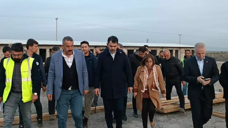 Murat Kurum Gaziantepte gecici barinma alanlarini inceledi habermeydan