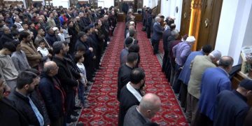 Muş’ta Ramazan ayının ilk teravih namazı kılındı