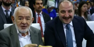 Sanayi ve Teknoloji Bakanı Mustafa Varank babasını kaybetti