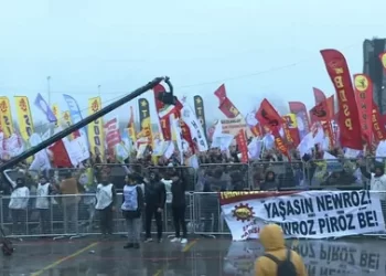 İstanbul Yenikapı Nevruz etkinliğinde 224 kişi gözaltı İstanbul Yenikapı Nevruz etkinliğinde 224 kişi gözaltı