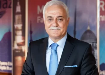 İlahiyatçı Nihat Hatipoğlu’ndan veda paylaşımı