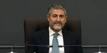 Hazine ve Maliye Bakanı Nureddin Nebati, TOBB yönetimiyle bir araya geldi
