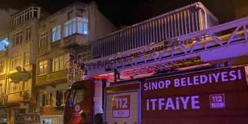 Sinop’ta 2 ayrı apartmanda baca yangını çıktı