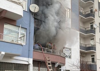 Sinop’ta apartman dairesinde yangın çıktı