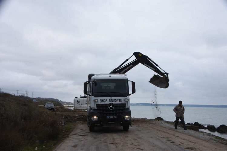 Sinopta yer altina tasan su yolu kaydirdi Habermeydan