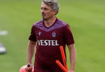 Trabzonspor’un yeni teknik direktörü Orhan Ak oldu