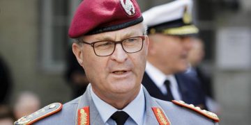 Almanya Genelkurmay başkanı kovuldu