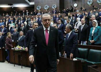 AK Parti, Erdoğan’ı Cumhurbaşkanı adayı seçti