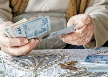 Zamlı emekli maaşları ve bayram ikramiyelerinin yatırılacağı tarih netleşti