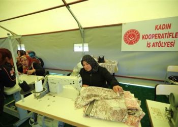 Depremzede kadınlar için 6 iş atölyesi açıldı