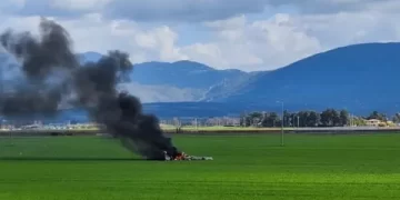 İtalya’da iki eğitim uçağı havada çarpıştı