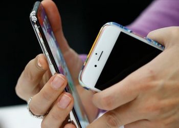 İthal cep telefonlarına gümrük zammı yürürlükten kalktı