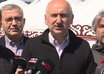 Bakan Karaismailoğlu açıkladı: 1 yıl içerisinde kalıcı konutların transferini gerçekleştireceğiz