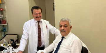 20 yıllık Meclis berberi AKP’den aday adayı oldu