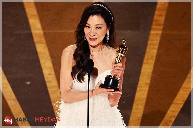 michelle yeoh oscar