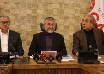 Deprem bölgesinde esnaf ve çiftçiye yardım