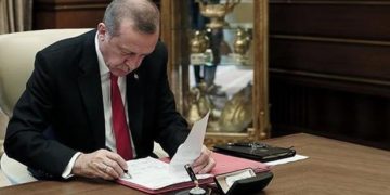 Resmi Gazete’de yayımlandı: 12 üniversiteye rektör ataması