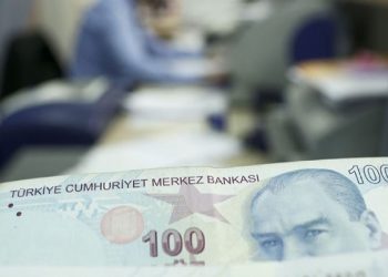 SGK çalışanlarına fazla mesai ücreti! EYT işlemleri hızlanacak