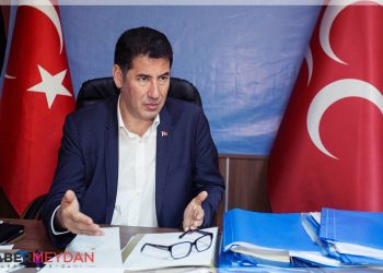 Sinan Oğan Kimdir? Cumhurbaşkanlığı Seçimi’nde Yüzde Kaç Oy Alıyor?