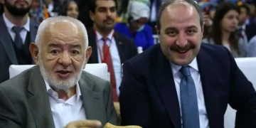 Bakan Varank’ın babası vefat etti