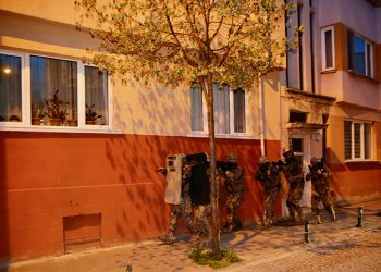 Eskişehir merkezli 8 ilde MLKP operasyonu