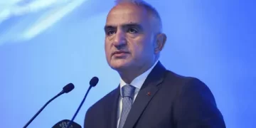 Bakan Ersoy’dan temeli atılan konutlarla ilgili açıklama