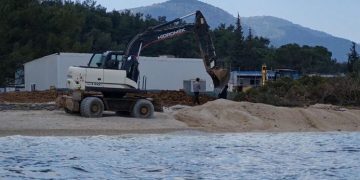 Bodrum’da sahile beyaz kum döken firmaya ceza